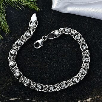 https://tjcuk.sirv.com/Products/82/7/8279065/Luxuriant-Lab-Grown-Diamond-Line-Bracelet-1-Row-Size-7-5-in-Rhodium-Ov_8279065_1 (copy).jpg?w=342&h=342
